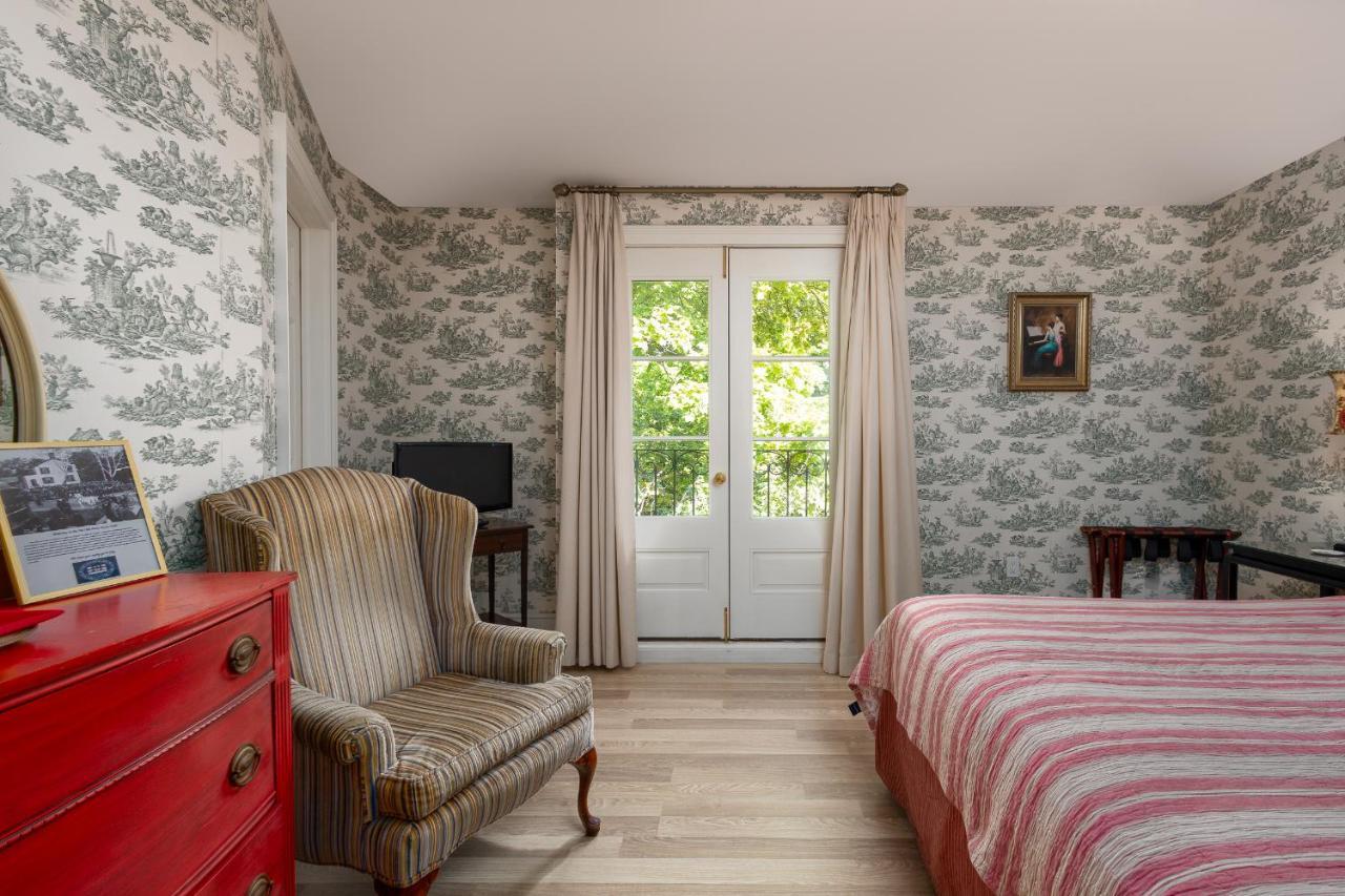 The Old Bank House Hotell Niagara-on-the-Lake Exteriör bild